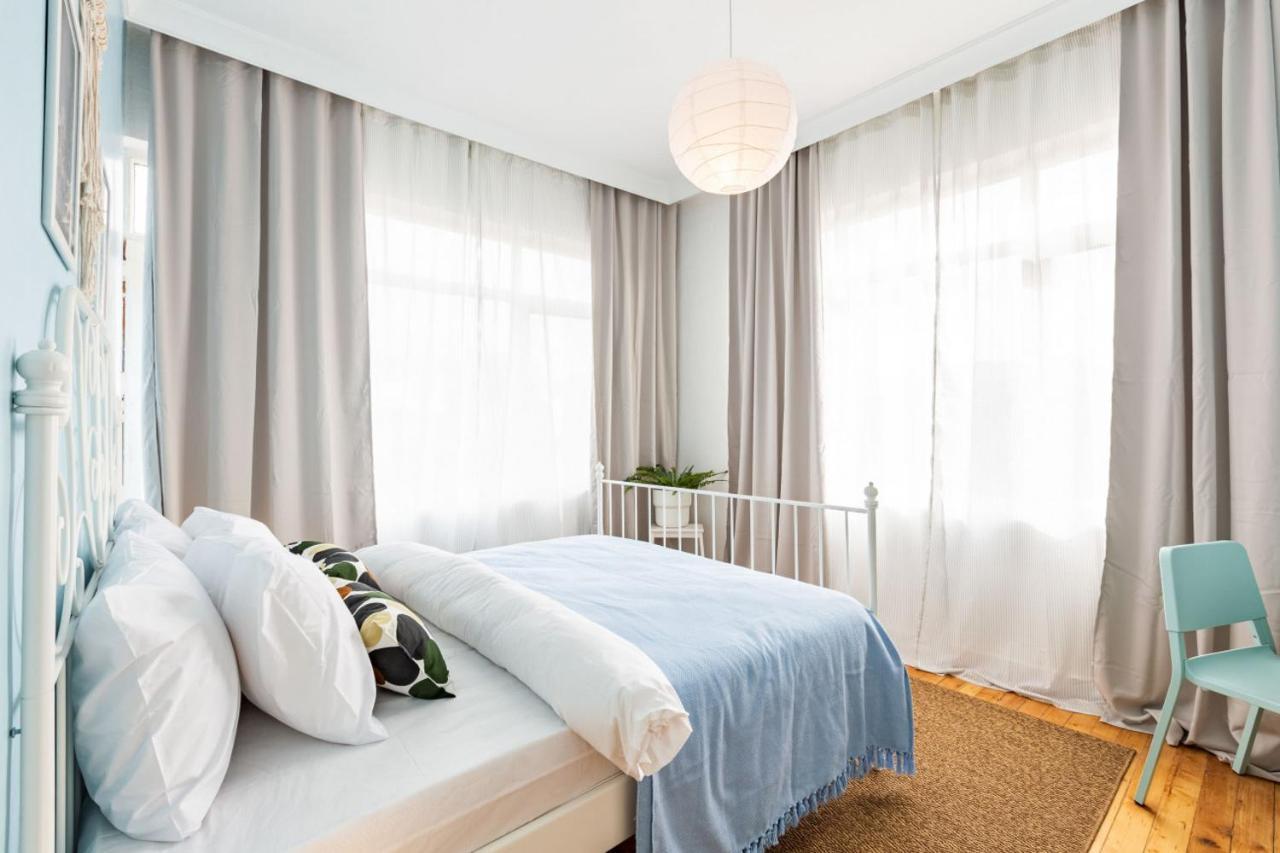 Colorful Flat With Excellent Location Near Trendy Attractions In Kadikoy Lejlighed Istanbul Eksteriør billede